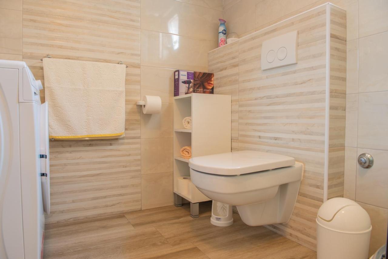 Apartman Eva فرسي المظهر الخارجي الصورة