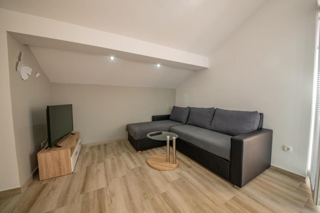 Apartman Eva فرسي المظهر الخارجي الصورة