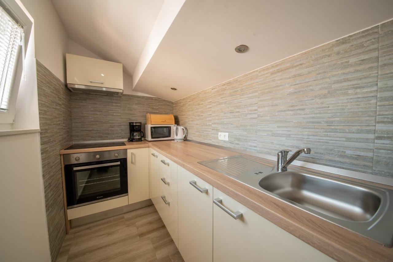 Apartman Eva فرسي المظهر الخارجي الصورة