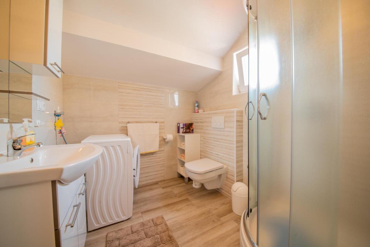 Apartman Eva فرسي المظهر الخارجي الصورة