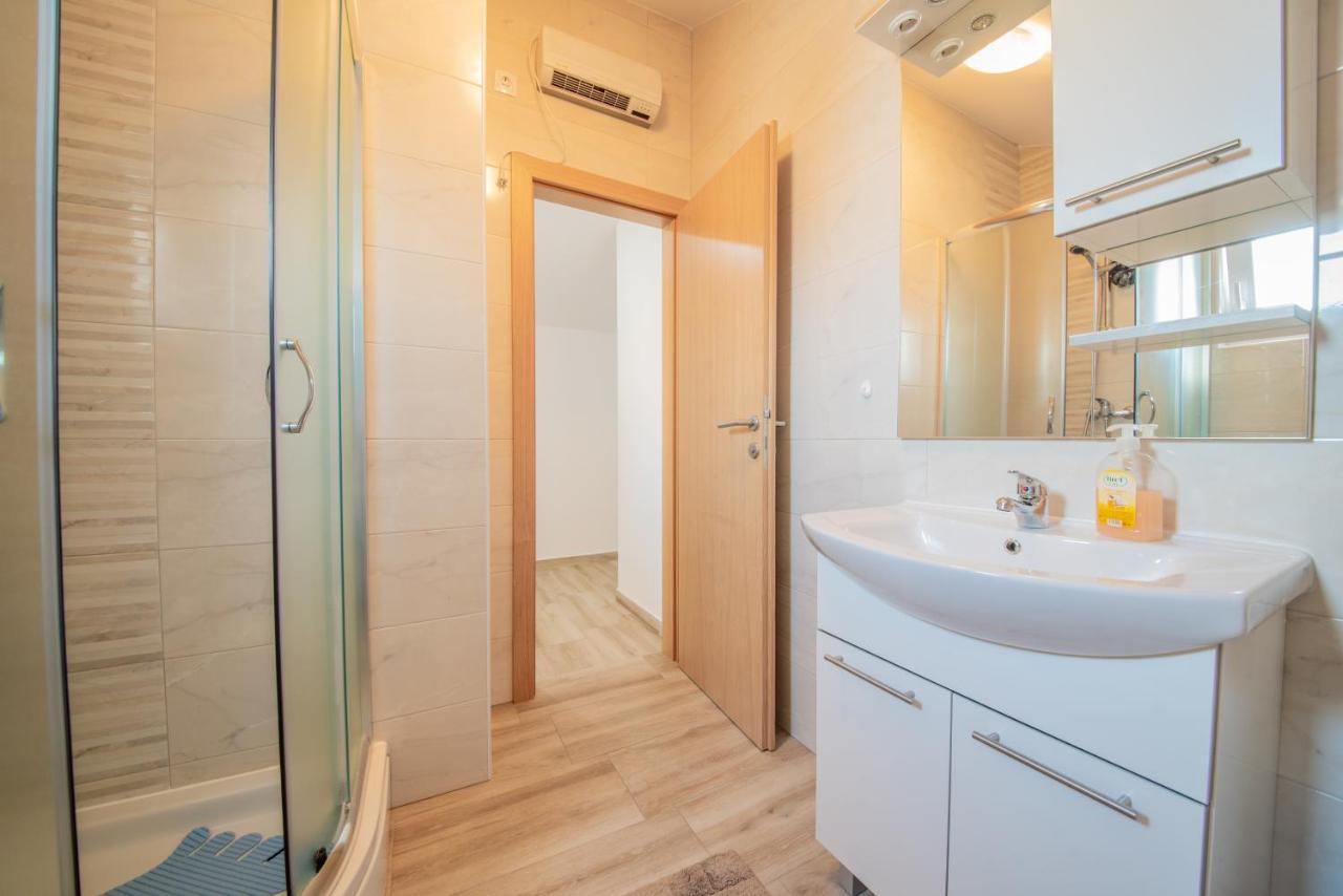 Apartman Eva فرسي المظهر الخارجي الصورة